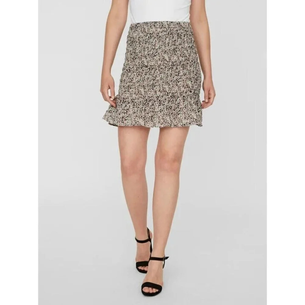 Vero Moda Women's Hollo High Waisted Smock Skirt in Black Size S NWT